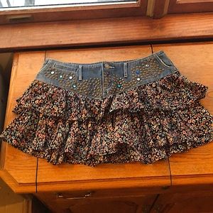 Express denim and floral mini skirt woot stones.